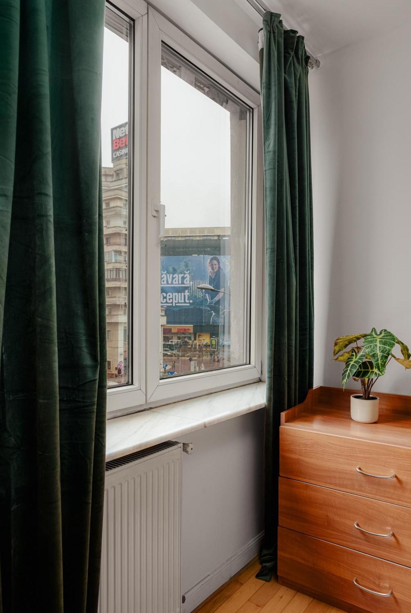 Old Town Chic 1 Bedroom W Self Check In Бухарест Екстер'єр фото